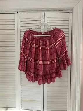 Lucky Brand Red Geometric Ruffle Peasant Top